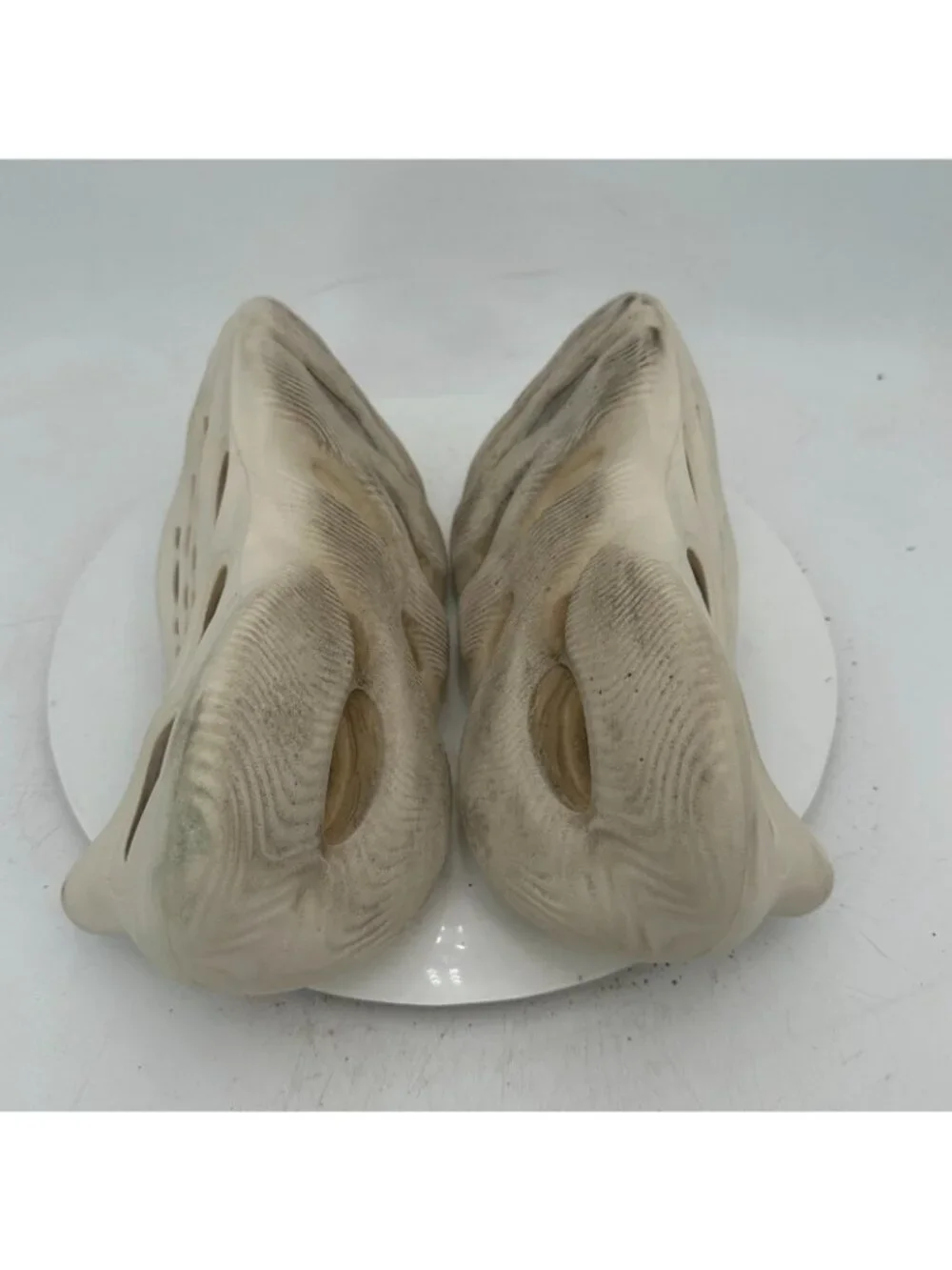 Adidas Originals Yeezy Foam Runner Men Size 10 FY4567 Sand Slip On Shoes